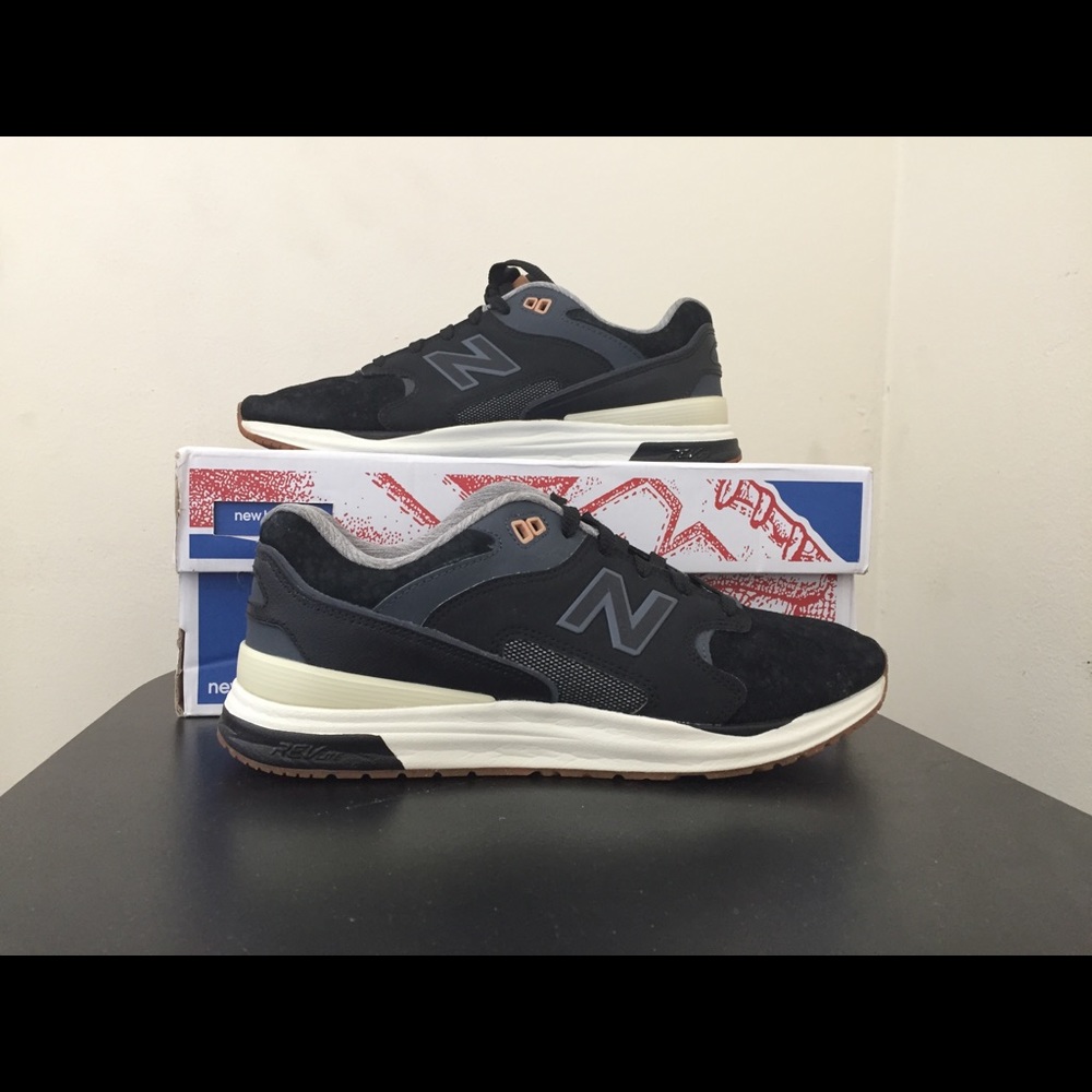 New Balance ML1550